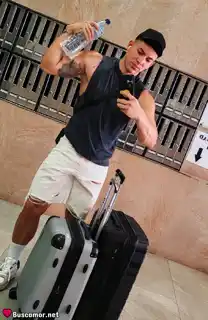 613624133 - Carlos busca alguien para ser feliz.