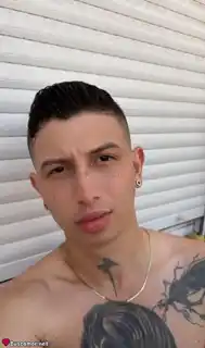 603378945 - Yo soy un chico.