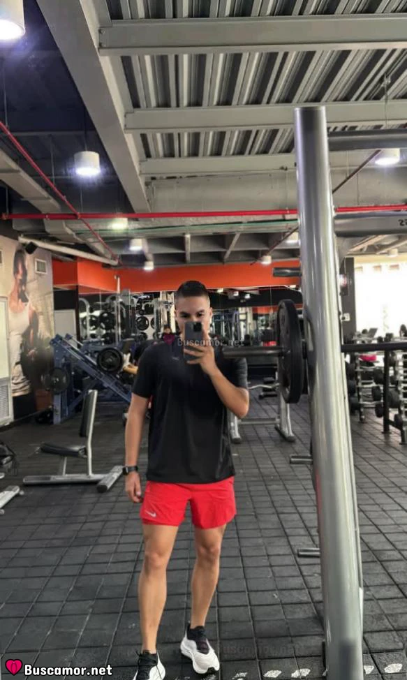 692701255 - Soy un chico latino en Torrevieja buscando diversión