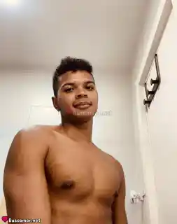 631780828 - Erawa, busco tener buena onda y conectar con la vibra.