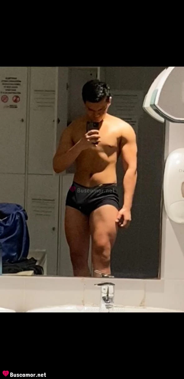 632570632 - Soy un travieso de 19 añitos, adicto al placer y puro fuego.