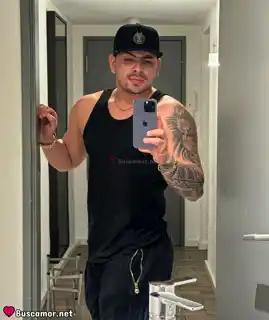 612485077 - Dylan disfruta la vida