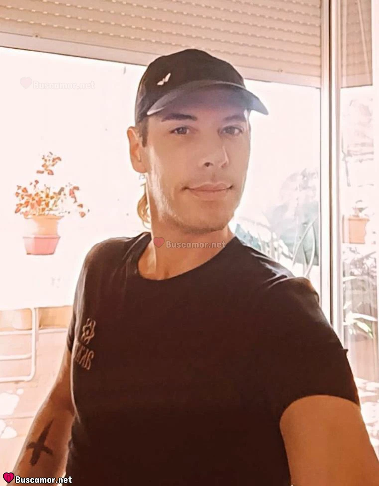 617161419 - Soy David masajista en Maragall, busco compañia 😊.