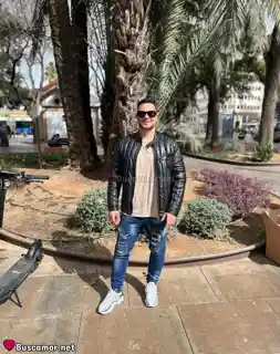 663526446 - Hola, soy Sebastián 😄 busco compañera para reir y compartir aventuras juntos 😜.