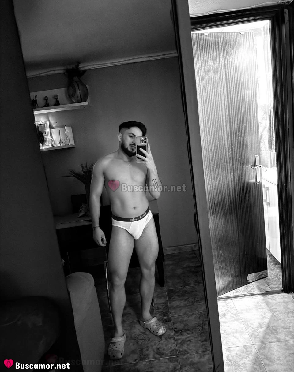 692692319 - MATHIAS BUSCA CALOR.