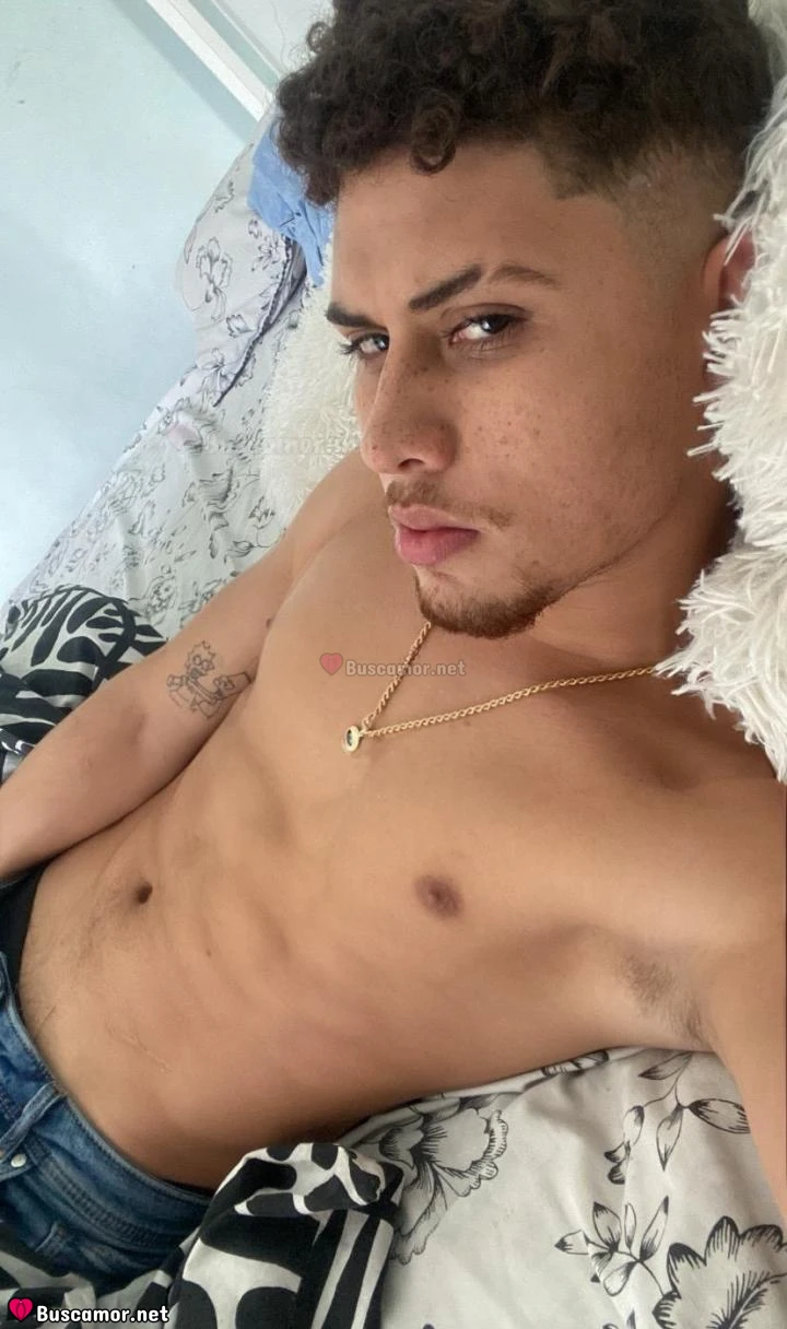663473633 - Soy Machito caliente, busco diversión intensa.