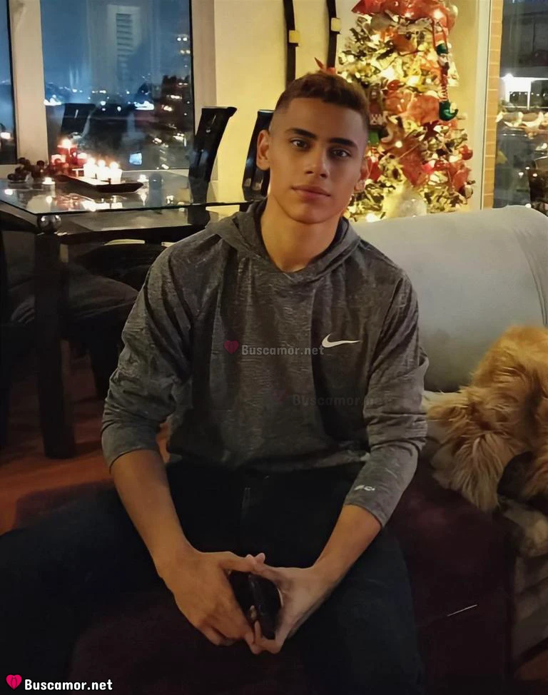 603580478 - ANDRES DISPONIBLE EN SAGRADA FAMILIA (I SPEAK ENGLISH)