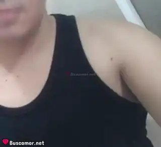 672512845 - Julian busca amor.