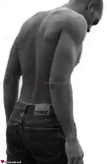 674971094 - ofresco masajes relaxantes en tu domisilio. soy Alex