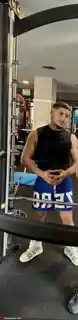 644798885 - Soy.Damiano y quiero.encontrar.amor.en.tu.ciudad.  