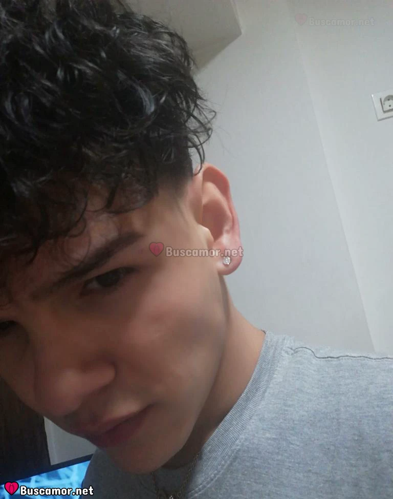 614682863 - soy Abraham, busco diversión y buena onda pa compartir.