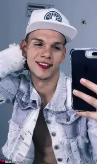 614682863 - soy Abraham, busco diversión y buena onda pa compartir.