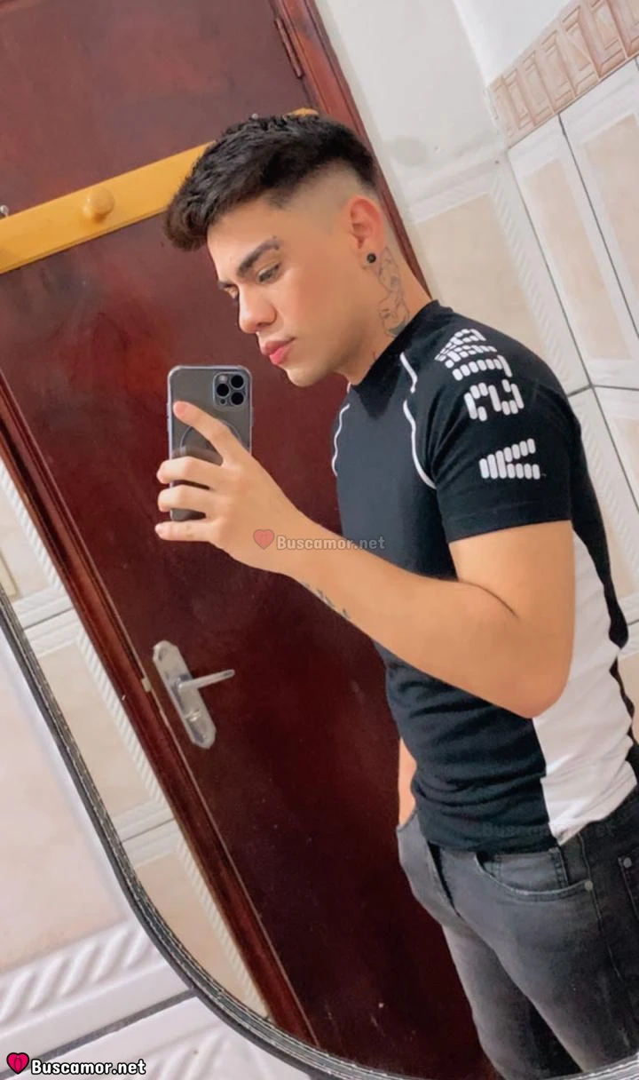 603954131 - Soy Bruno Latino, masajista en Granada, busco conexiones 🔥.