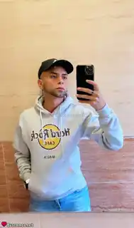 631903324 - De paso por tu ciudad me encanta compartir