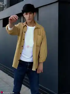 665891530 - Jovencito español
