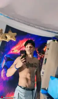602684096 - hola soy Ander y sonrío 😊