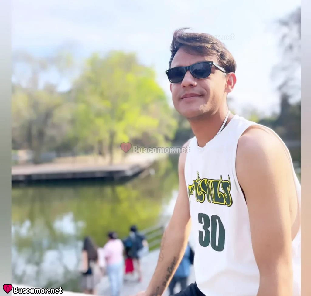 631316353 - Manuel busca amores sinceros
