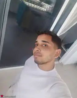 687161523 - Soy un chico buskando amor verdadero.