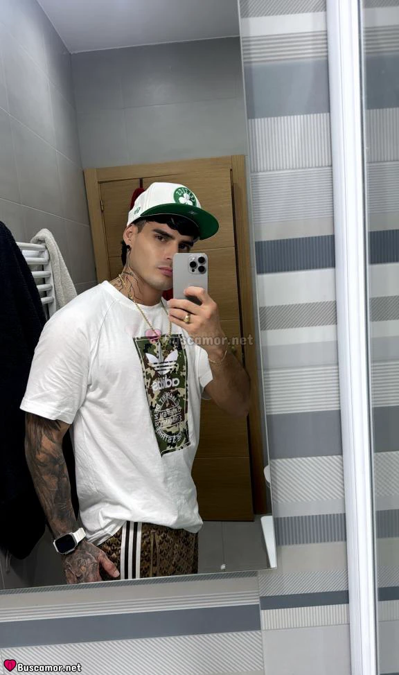 642698463 - Felipelatino