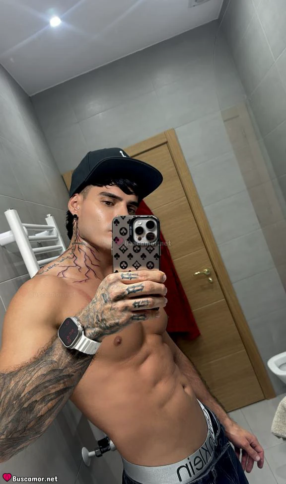 642698463 - Felipelatino