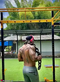 633650118 - Lukas entrena en Atleico Fit