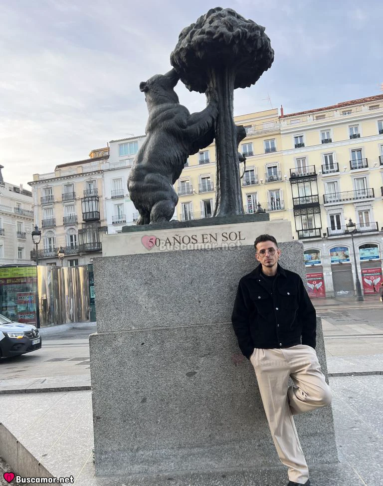 655330298 - Soy. un. Latino. de. paso. 