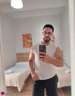 635860074 - Busco mami divertida.