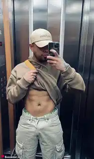 643780298 - llego, busco buena onda