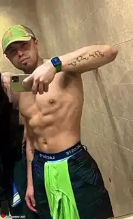 643780298 - llego, busco buena onda