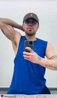 643780298 - llego, busco buena onda