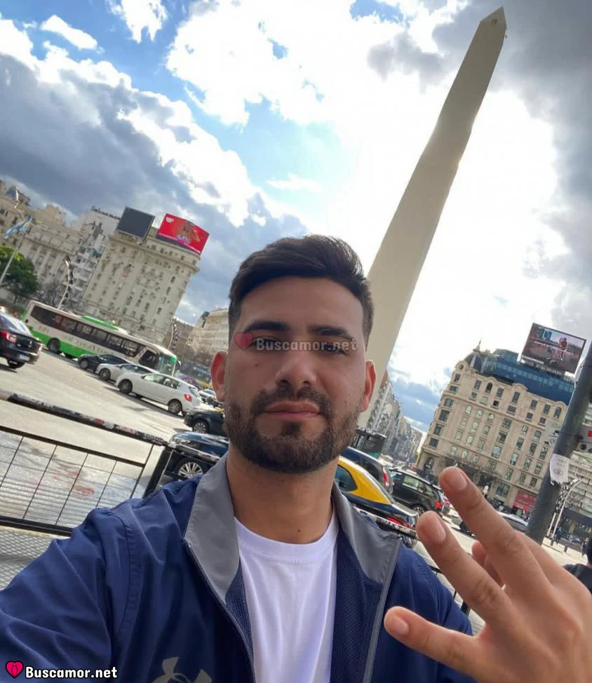 611375552 - Roberto Futbolista