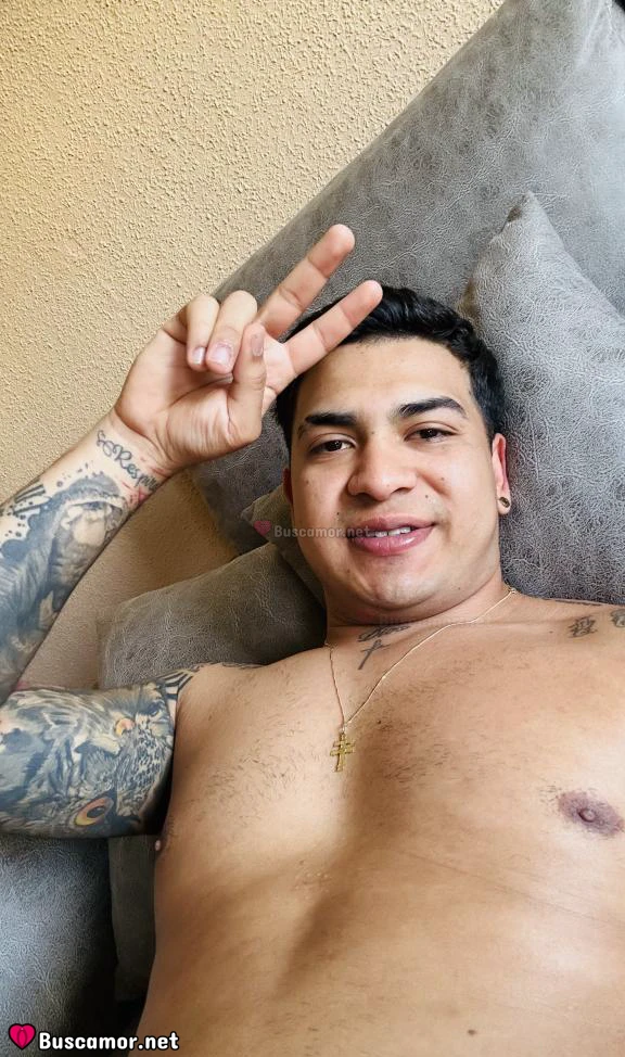 625539401 - Soy nuevo en Madrid y busco conocer gente.
