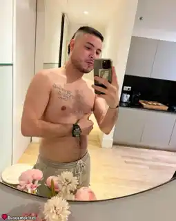 641784648 - Soy colombiano y me encanta pasear en Malaga siempre.