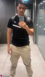 634985260 - Hola, soy David, busco alguien sincero y divertido.