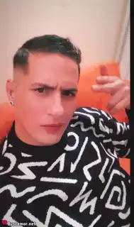 634985260 - Hola, soy David, busco alguien sincero y divertido.