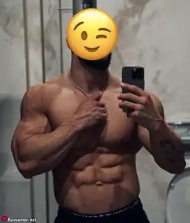 637908522 - Soy divertido y siempre se que hacer en cada situacion que se presenta.