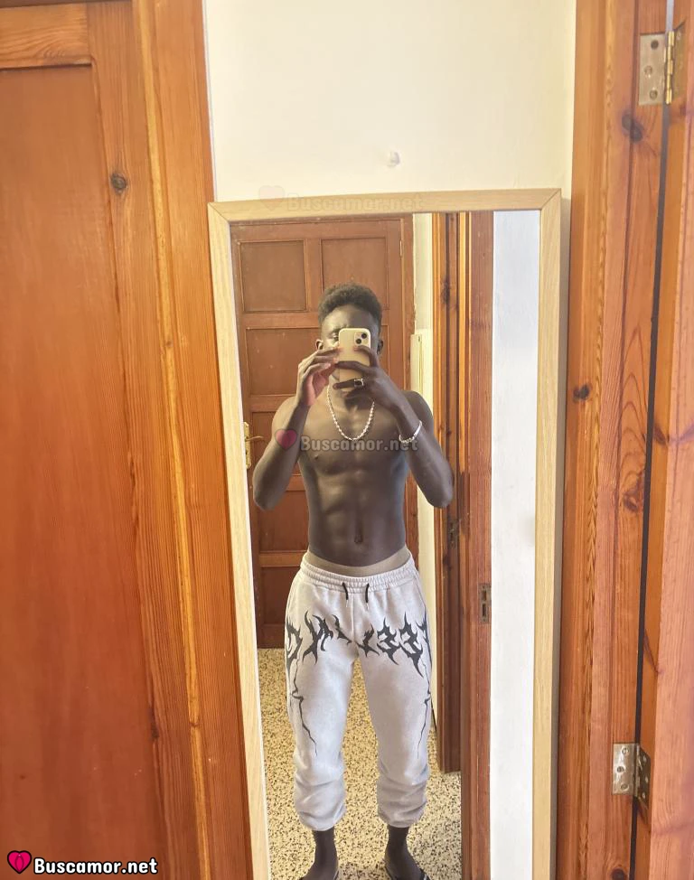 624982560 - Pekess junior busca diversión 😜