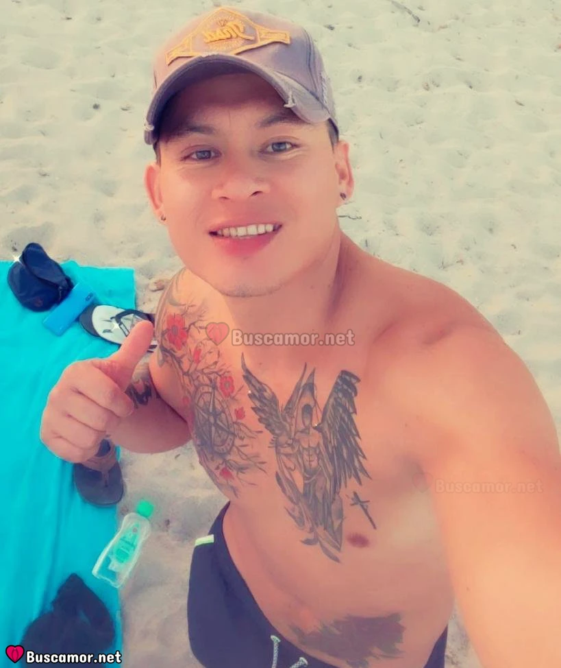 631753424 - Sebastian busca amor.