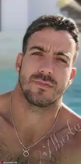651925524 - Nico ama salir gratis