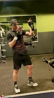 614772935 - Hola, soy un chico bixesual de Torremolinos, busco conocer gente interesante y divertida.