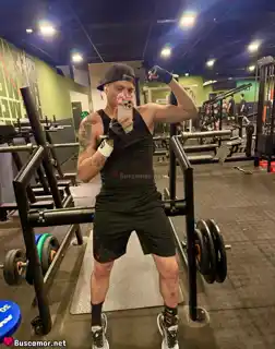 614772935 - Soy un chico bixesual, alto y profesional de 24 años en Torremolinos. 