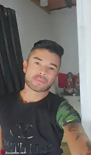 678234963 - Andres busca aventura.