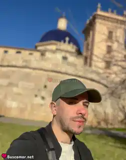 678585608 - me gusta marcelo.. divertido y loco.. busco algo sincero..