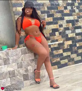 614421150 - me encanta pasear por tu ciudad hermosa