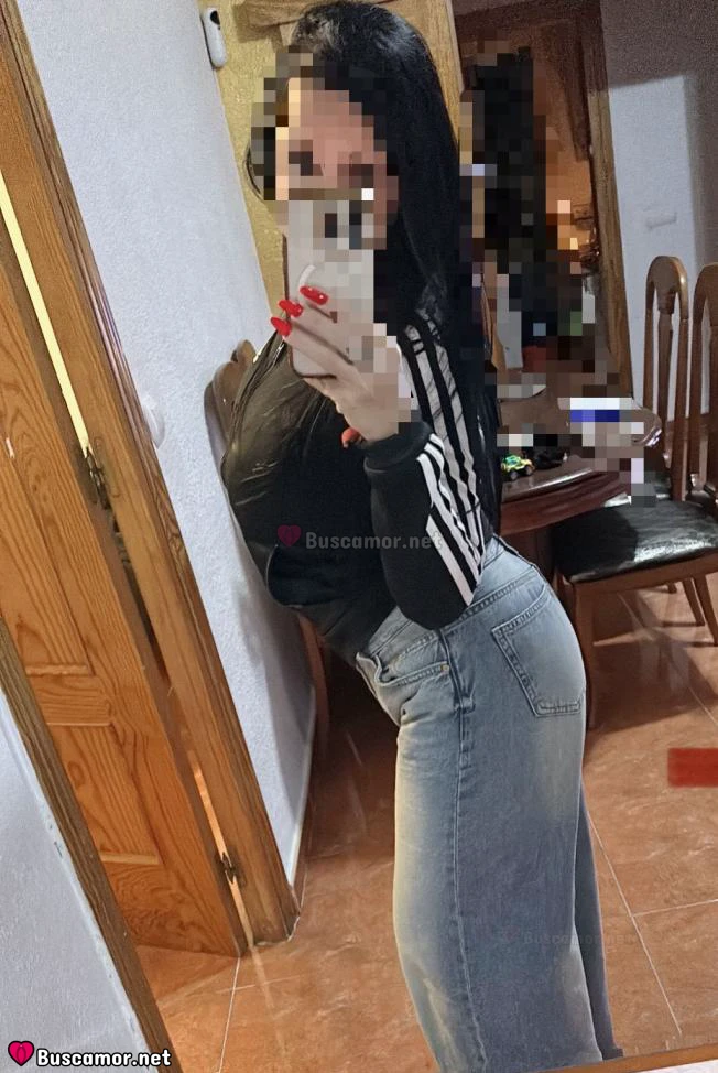 692167409 - Me gusta salir y disfrutar con amigos, buscando divertirme siempre.