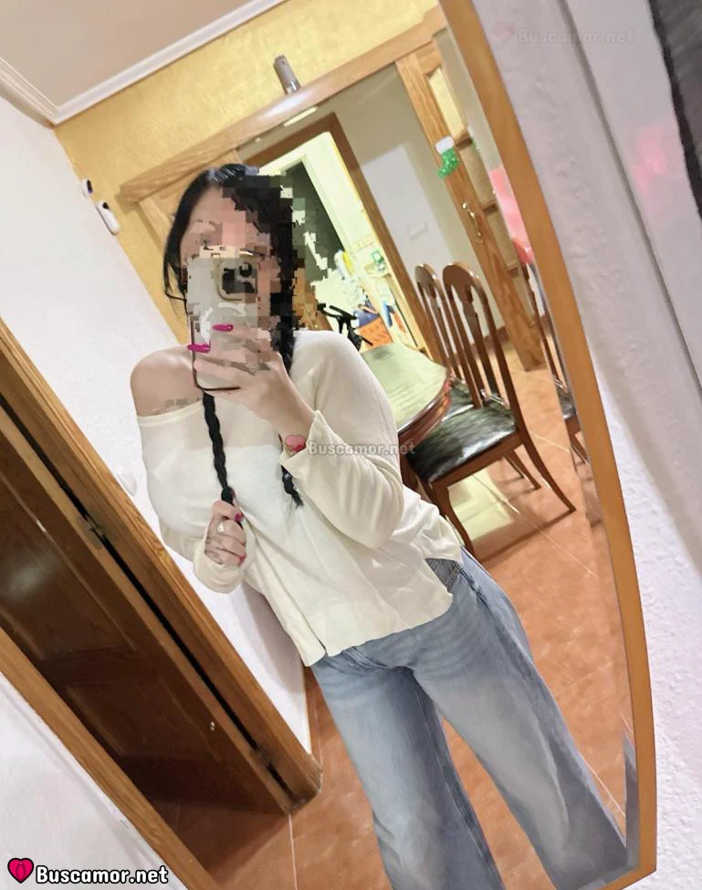 692167409 - Me gusta salir y disfrutar con amigos, buscando divertirme siempre.