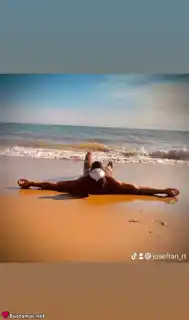 679970095 - Aspe me enamora sin parar siempre.