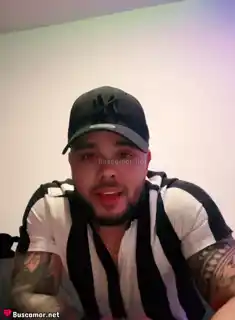 613796842 - Hola, soy Tony masajista, busco compañia para compartir momentos únicos y relajarme juntos.