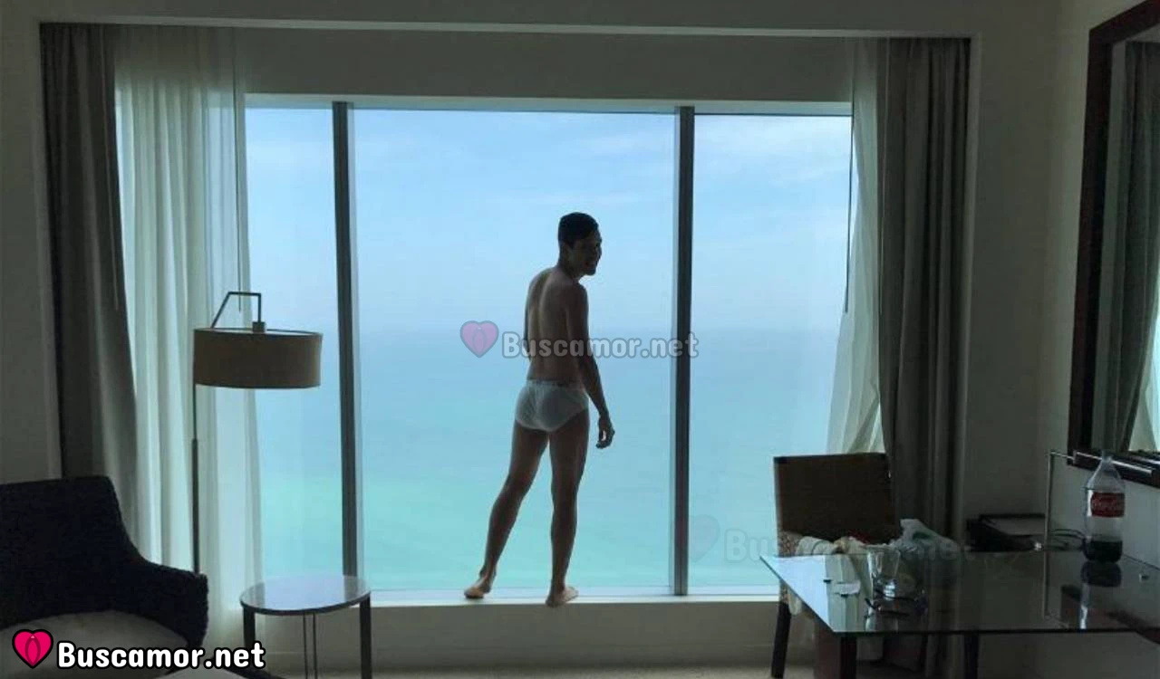 623743899 - Caio busco amor en esta ciudad.