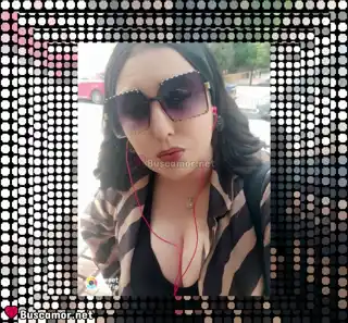 632880481 - yenifer y yo buscamos risas y aventuras locas.